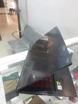 New Laptop MSI GF63 8GB Intel Core I5 SSD 512GB