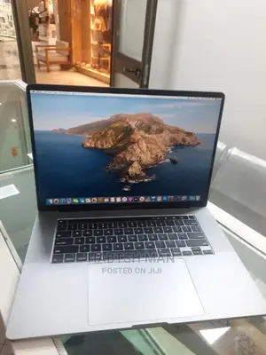 New Laptop Apple MacBook Pro 2019 16GB Intel Core I7 SSD 512GB