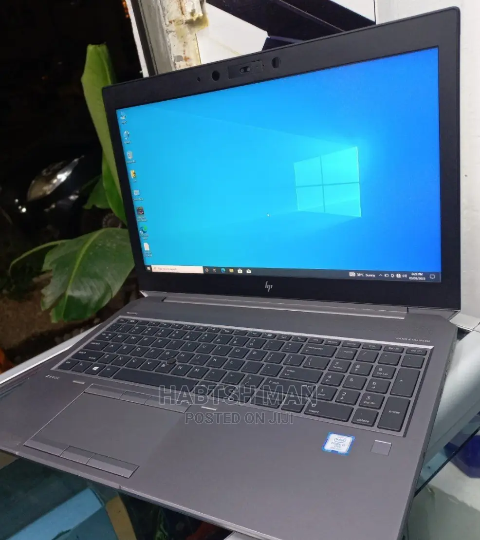New Laptop HP ZBook 15 32GB Intel Core I7 SSD 512GB