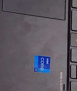 New Laptop HP Spectra 13 16GB Intel Core I7 SSD 1T