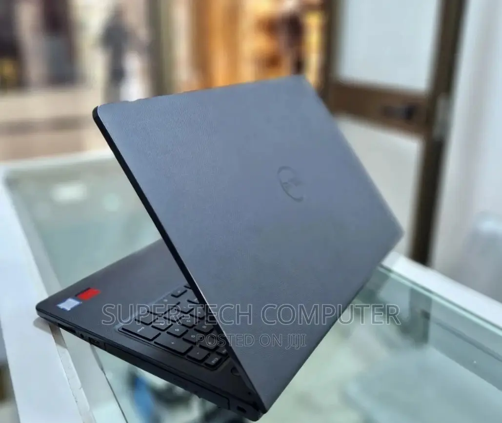 New Laptop Dell Inspiron 15 8GB Intel Core I5 HDD 1T