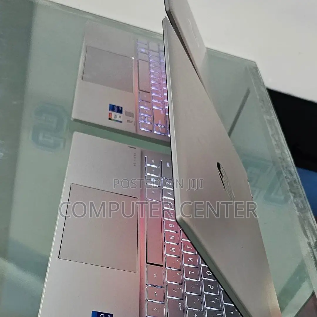 New Laptop HP Pavilion 14 16GB Intel Core I7 SSD 512GB