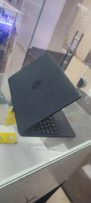 New Laptop HP Stream Notebook 8GB Intel Core I5 HDD 1T