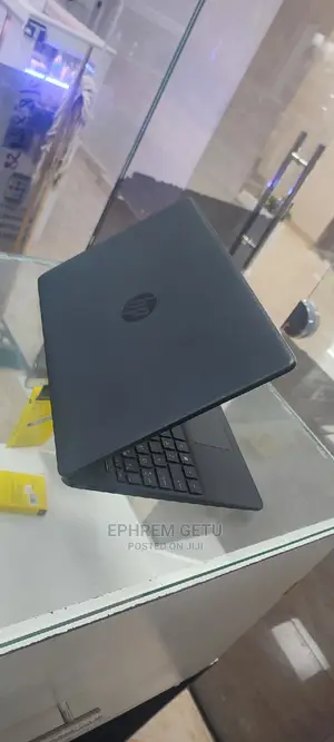 New Laptop HP Stream Notebook 8GB Intel Core I5 HDD 1T