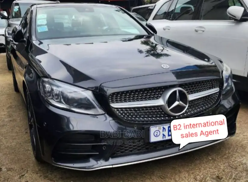 Mercedes-Benz C200 2019 Black