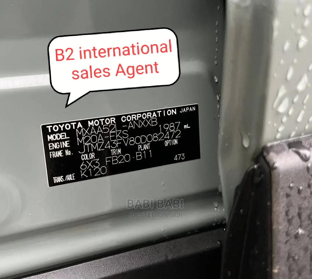 Toyota RAV4 2021 Green