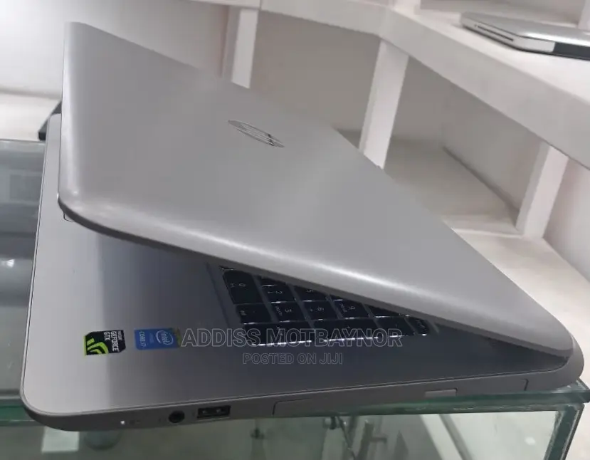 New Laptop HP Envy X360 16GB Intel Core i7 HDD 1T