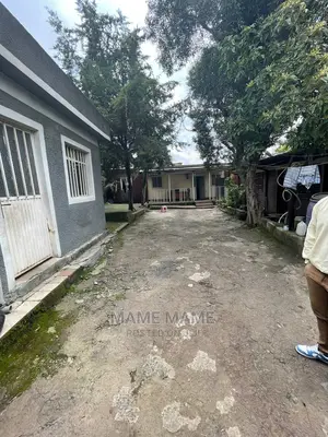 3bdrm House in Addis Abeba, Bole for sale