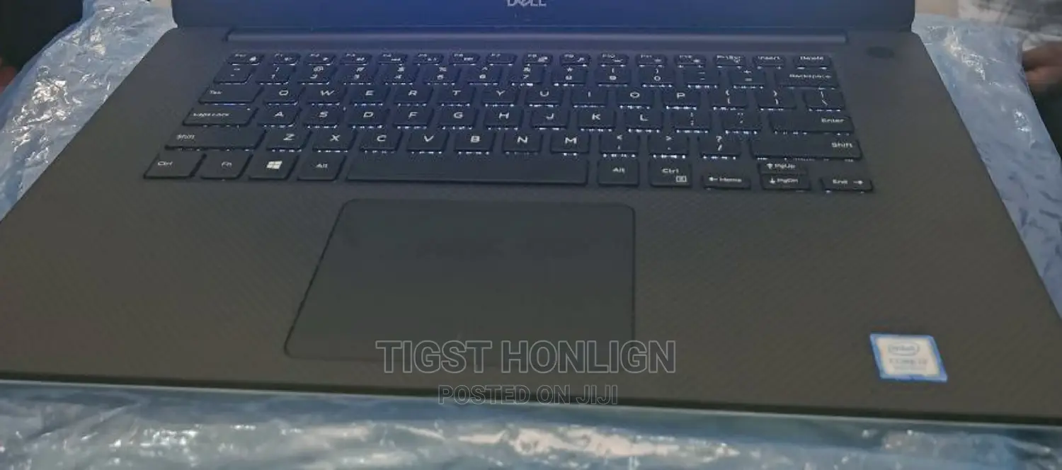New Laptop Dell XPS 15 16GB Intel Core I7 SSD 512GB