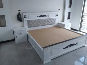 Photo - 1,80 Cm አልጋ