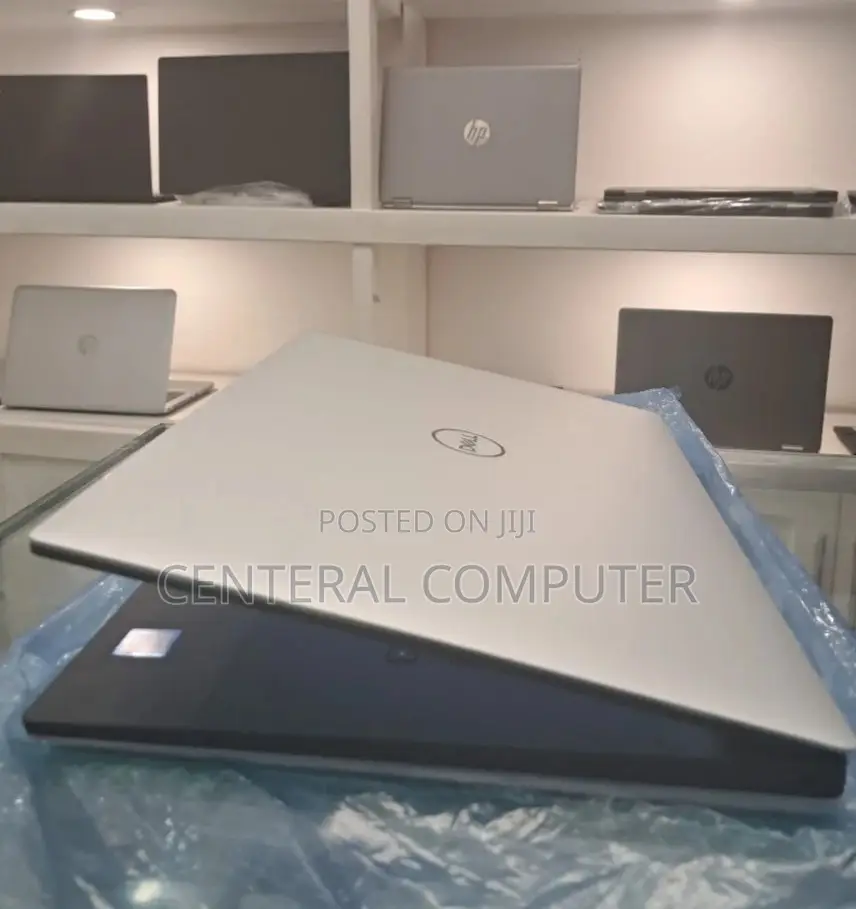 New Laptop Dell XPS 12 (9Q33) 16GB Intel Core I7 SSD 512GB