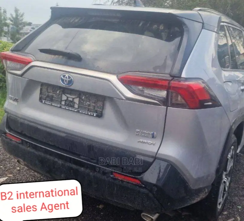 New Toyota RAV4 2023 Silver