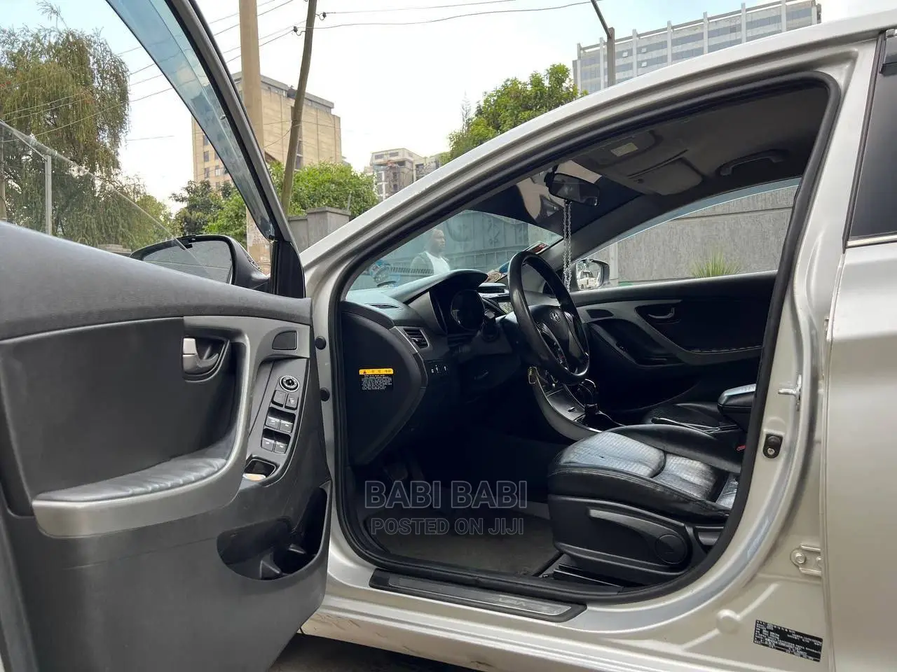 Hyundai Avante 2014 Silver