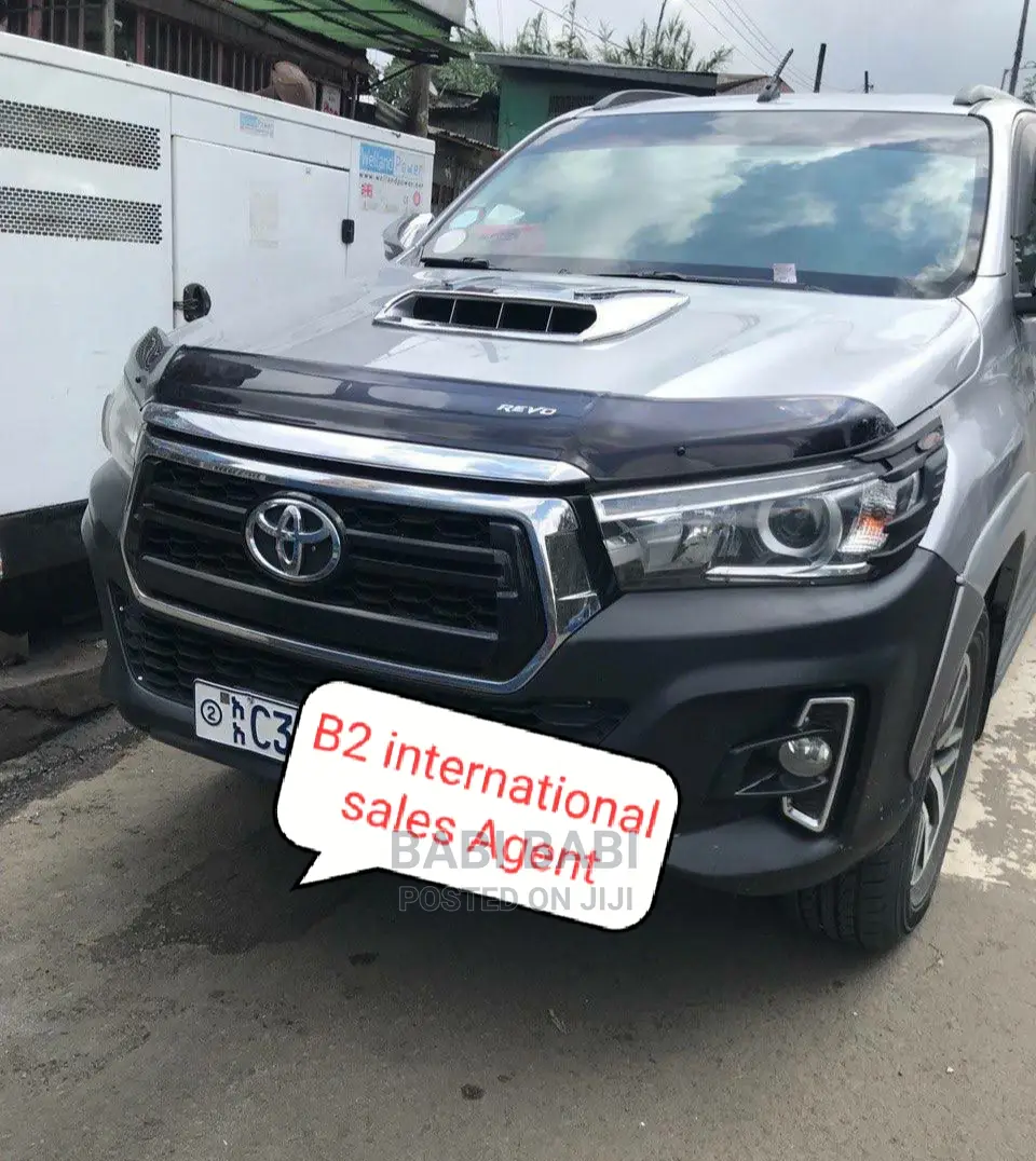 Toyota Hilux 2018 Silver