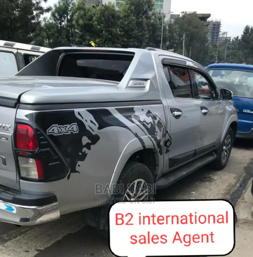 Toyota Hilux 2018 Silver