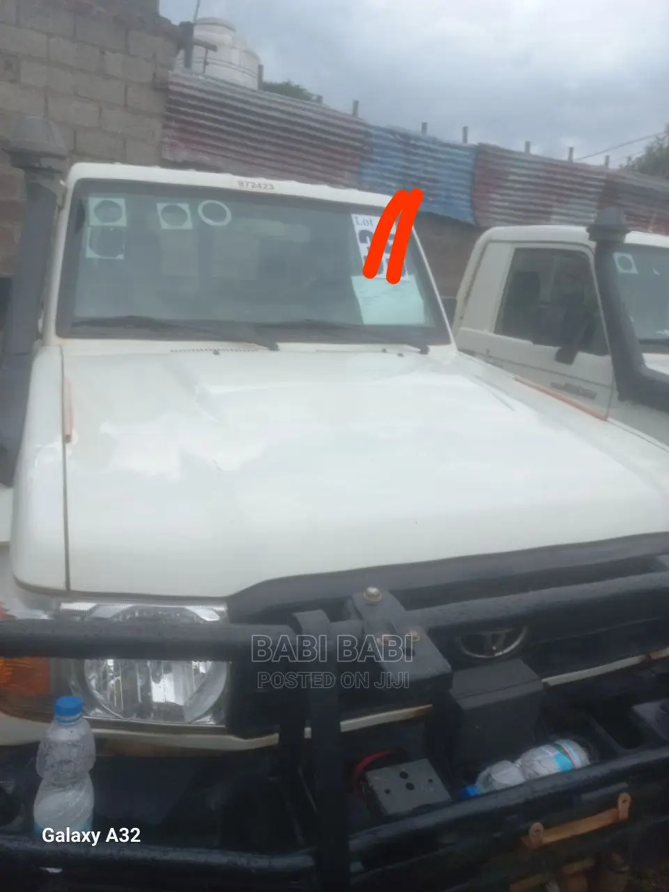 Toyota Land Cruiser 2017 White