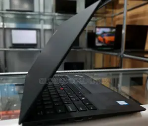 Photo - New Laptop Lenovo ThinkPad X1 16GB Intel Core I7 SSD 512GB