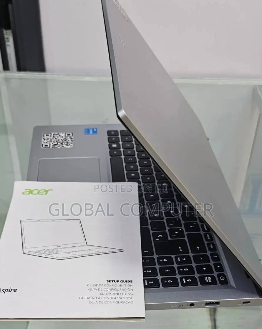 New Laptop Acer Aspire VX5 591G 8GB Intel Core I3 SSD 512GB