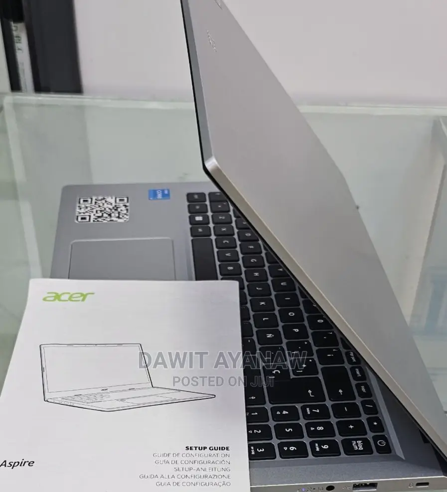 New Laptop Acer 8GB Intel Core I3 SSD 512GB