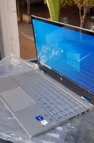 Photo - New Laptop HP Pavilion 14 16GB Intel Core I5 SSD 1T