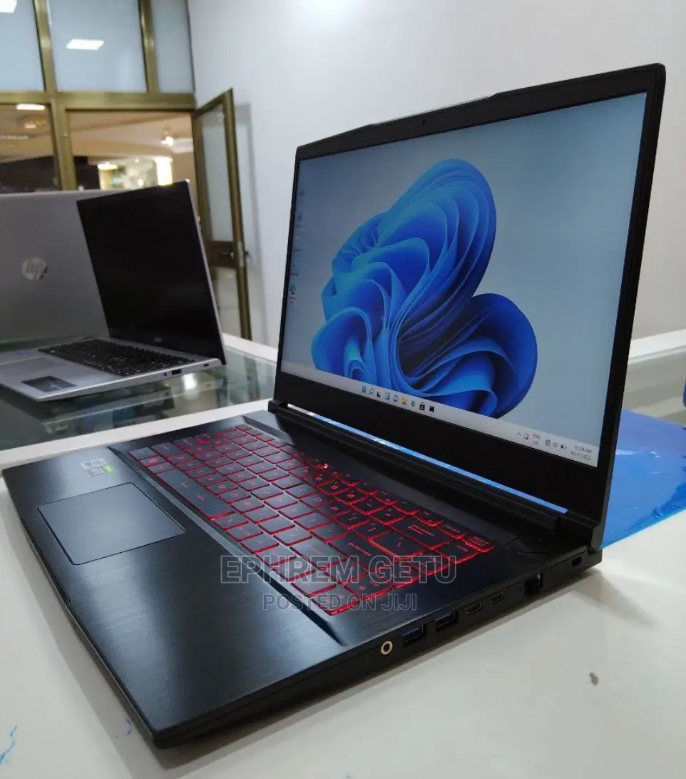 New Laptop MSI GF63 8GB Intel Core I5 SSD 512GB