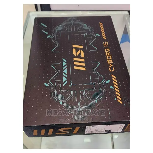 New Laptop MSI MSI Sword 15 8GB Intel Core I7 SSD 1T