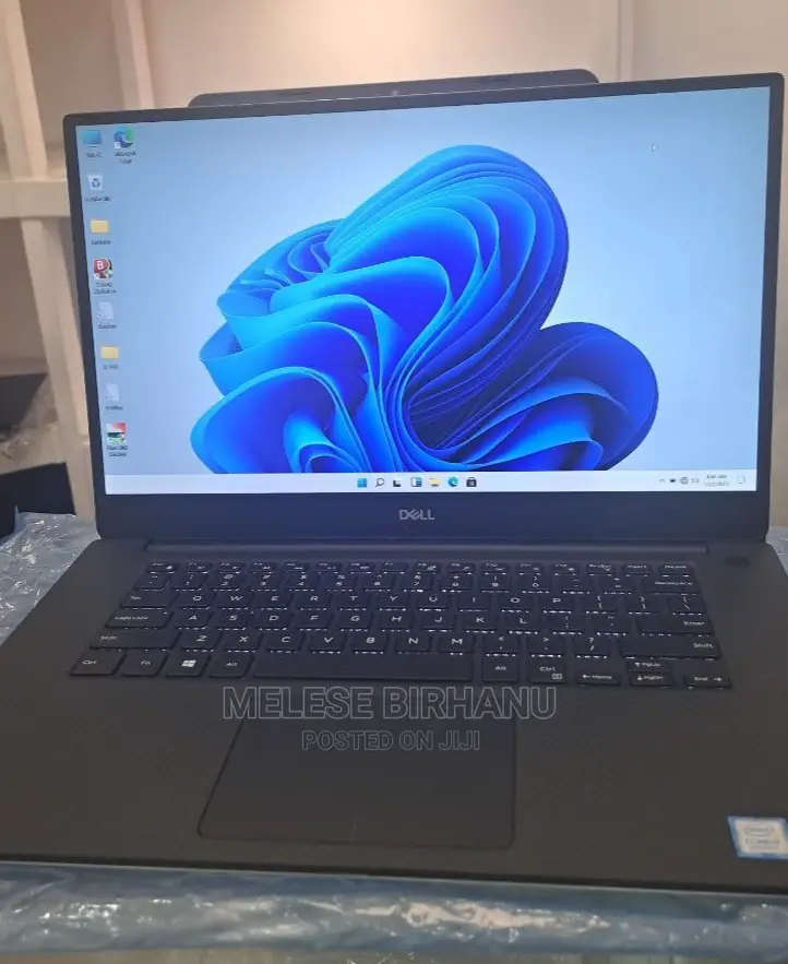 New Laptop Dell 16GB Intel Core I7 SSD 512GB