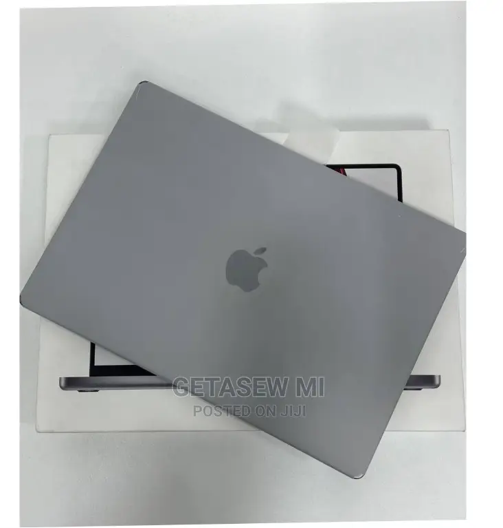 New Laptop Apple MacBook Pro M1 16GB Apple M1 SSD 512GB