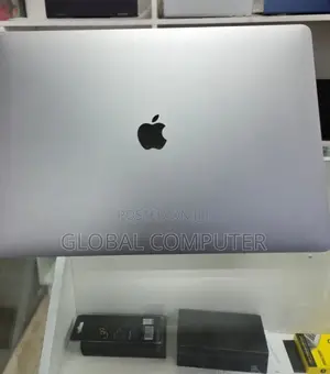 New Laptop Apple MacBook 2017 16GB Intel Core I7 SSD 512GB