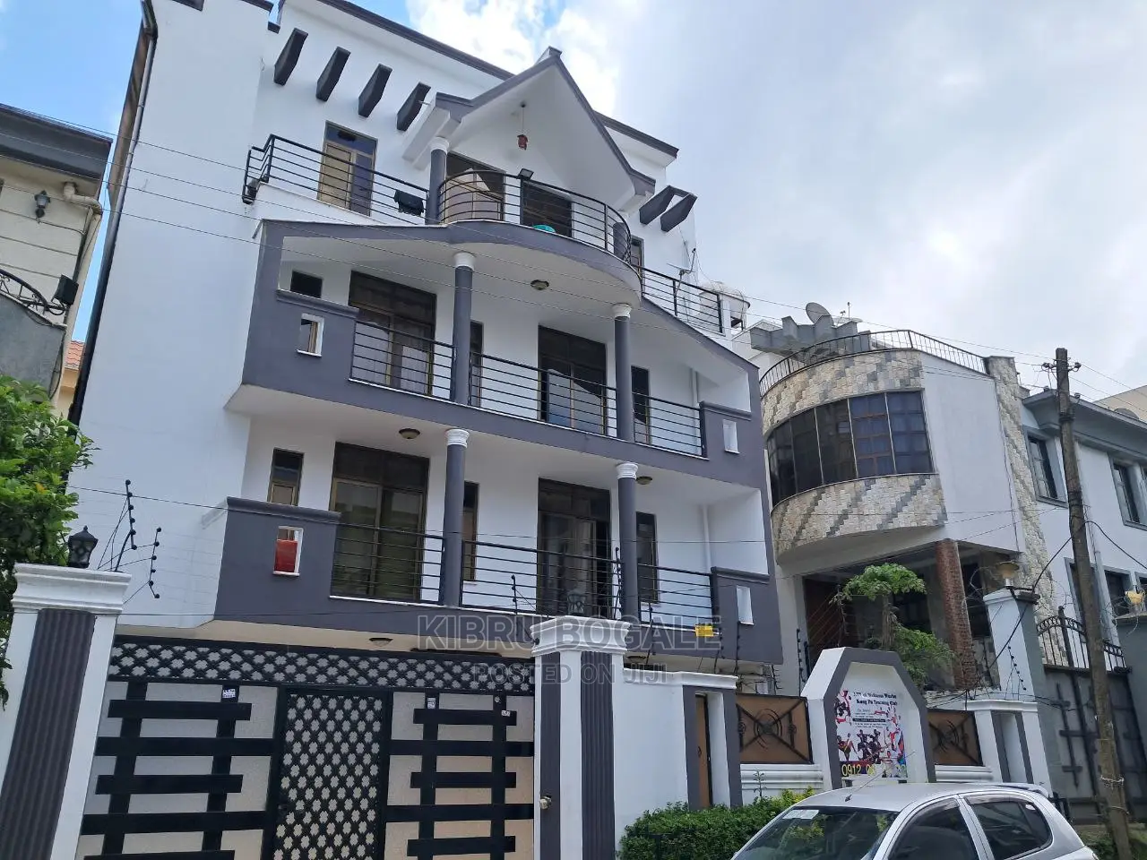 6bdrm House in Cmc, Bole for sale