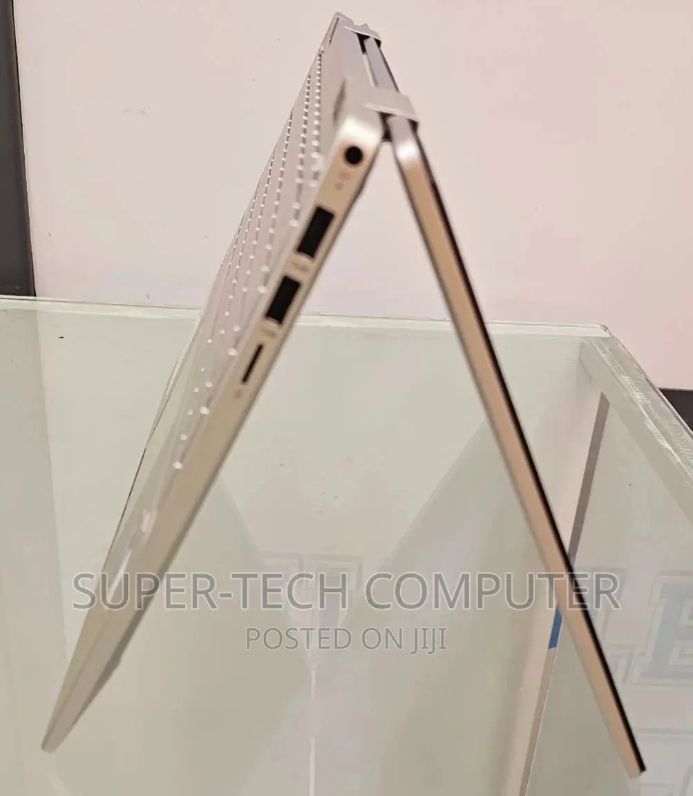 New Laptop HP Pavilion 13 X360 8GB Intel Core I5 SSD 1T