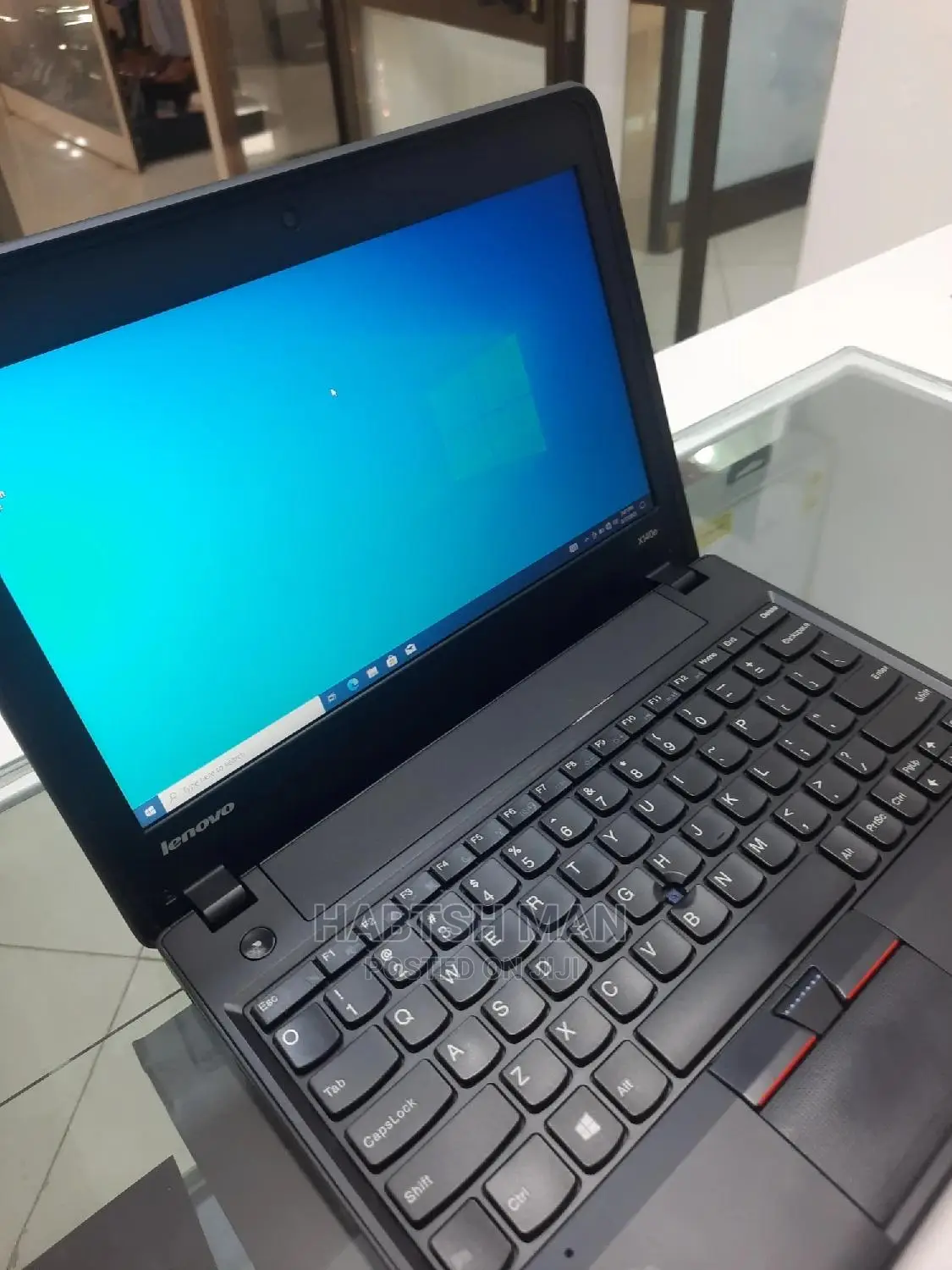 Laptop Lenovo 4GB AMD A4 HDD 500GB