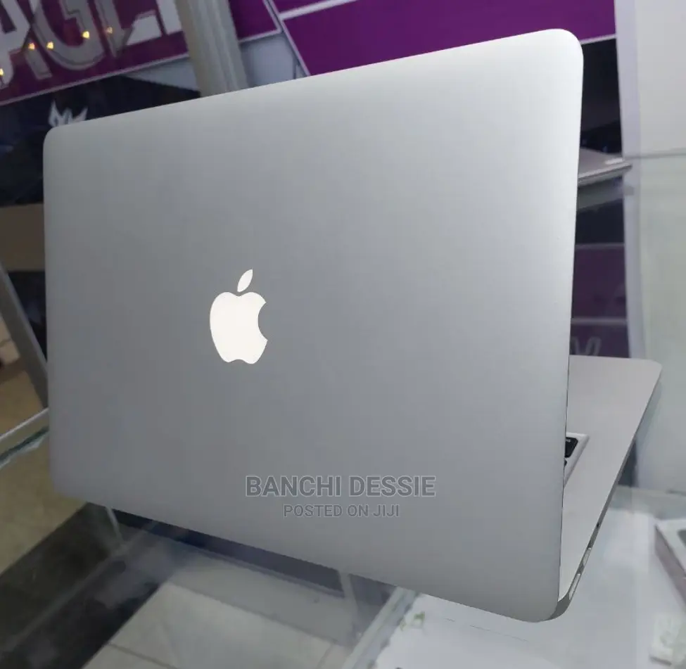 Laptop Apple MacBook 8GB Intel Core I7 SSD 256GB