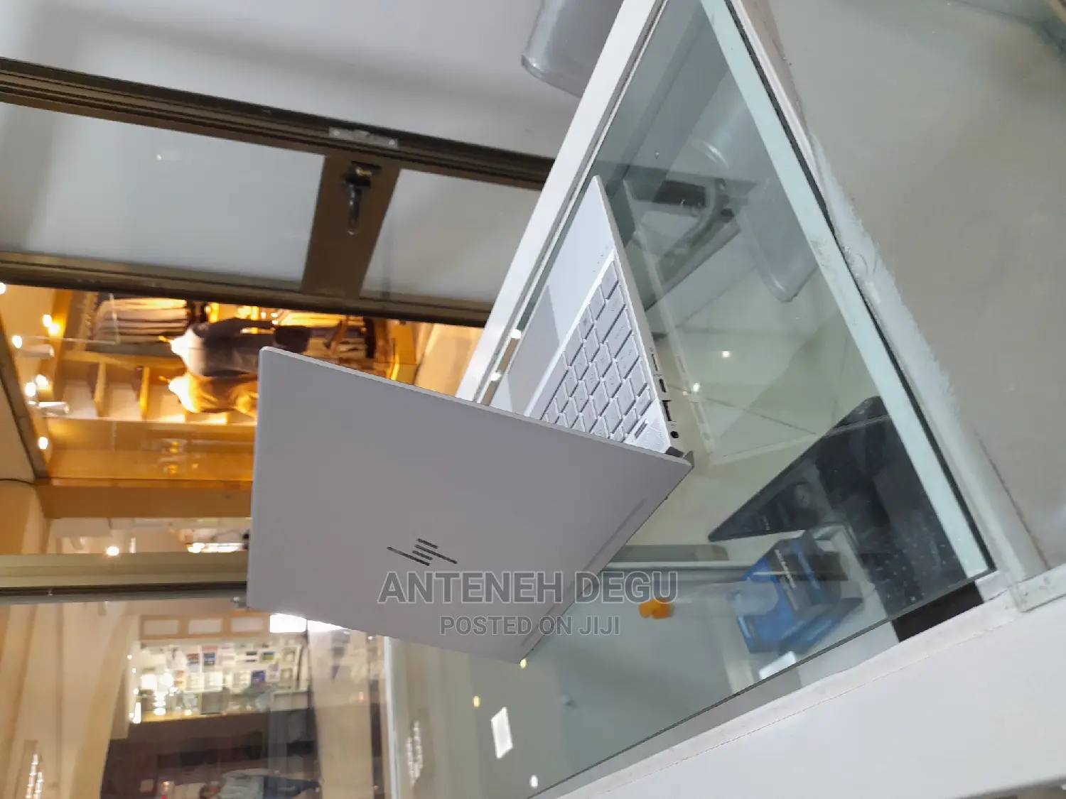 New Laptop HP Envy 13 8GB Intel Core I5 SSD 512GB