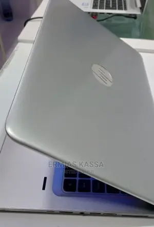 Photo - New Laptop HP EliteBook 840 G4 8GB Intel Core I5 HDD 1T