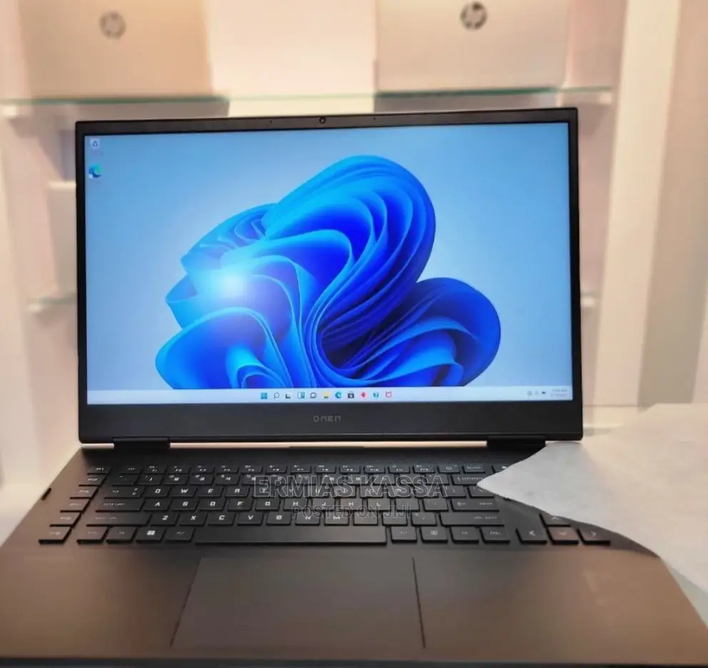 New Laptop HP Omen 16 16GB Intel Core I7 SSD 512GB