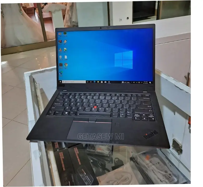 New Laptop Lenovo ThinkPad X1 Carbon 16GB Intel Core I7 SSD 512GB