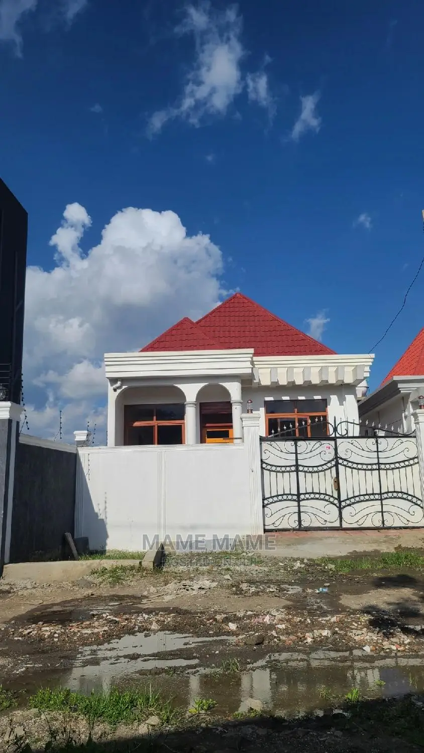 3bdrm Villa in Addis Abeba, Bole for sale
