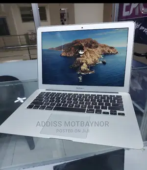 Photo - New Laptop Apple MacBook Air 2020 M1 8GB Intel Core I7 SSD 256GB
