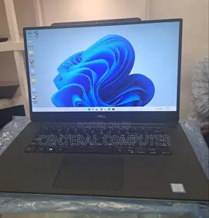 New Laptop Dell XPS 13 288 16GB Intel Core I7 SSD 512GB