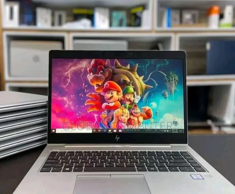 New Laptop HP 348 G4 32GB Intel Core I7 SSD 512GB