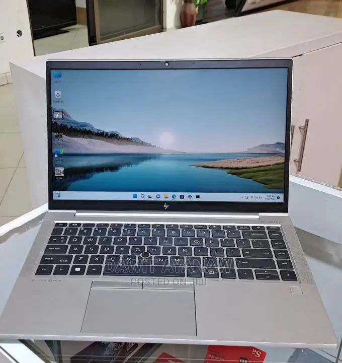 New Laptop HP EliteBook 845 G7 16GB AMD Ryzen 5 SSD 512GB