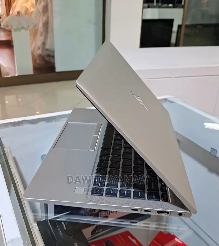 New Laptop HP EliteBook 845 G7 16GB AMD Ryzen 5 SSD 512GB