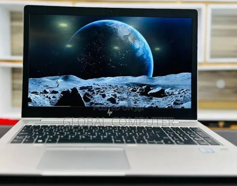 New Laptop HP 348 G5 16GB Intel Core I7 SSD 512GB