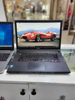 New Laptop Fujitsu Amilo Li3910 8GB Intel Core I5 SSHD (Hybrid) 500GB