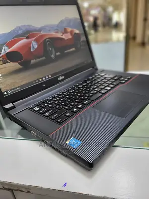 New Laptop Fujitsu Amilo Li3910 8GB Intel Core I5 SSHD (Hybrid) 500GB