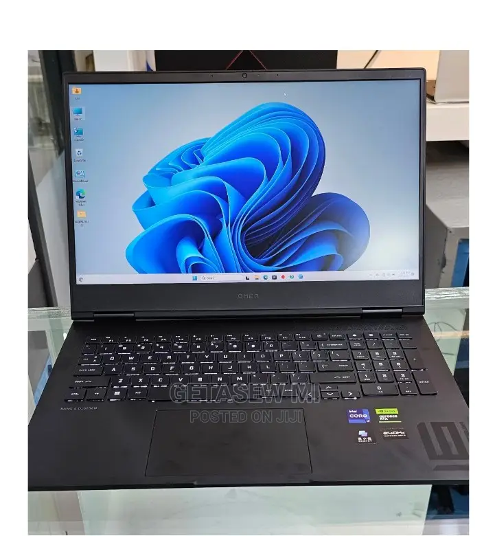 New Laptop HP Omen 16 8GB Intel Core I9 SSD 1T