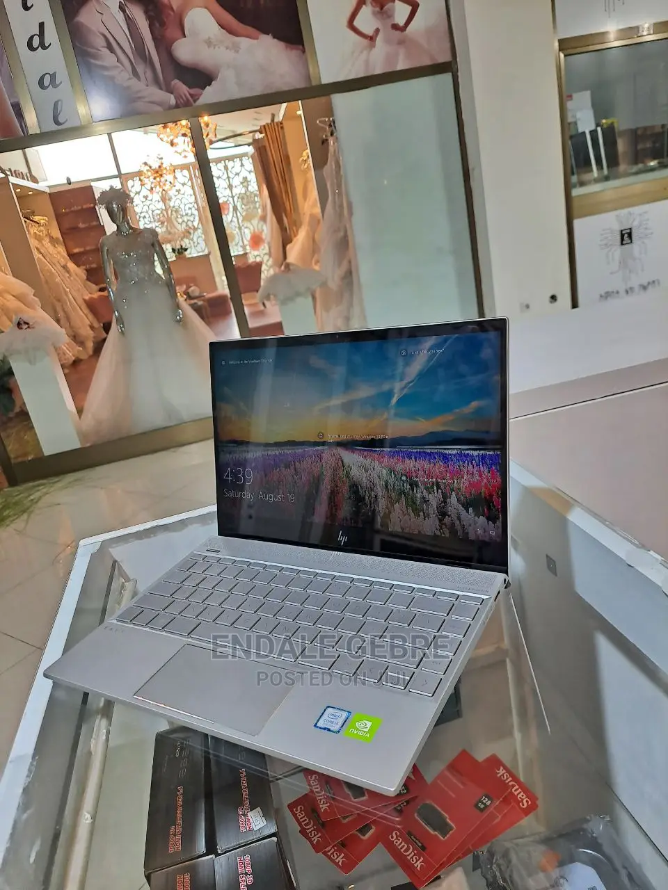 New Laptop HP Envy 13 8GB Intel Core I5 SSD 512GB