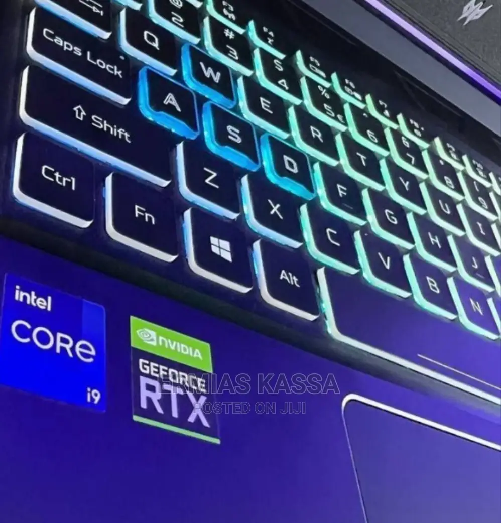 New Laptop Acer Predator Helios 300 16GB Intel Core i9 SSD 1T