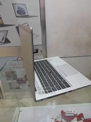 New Laptop HP EliteBook 830 G5 8GB Intel Core i5 SSD 512GB